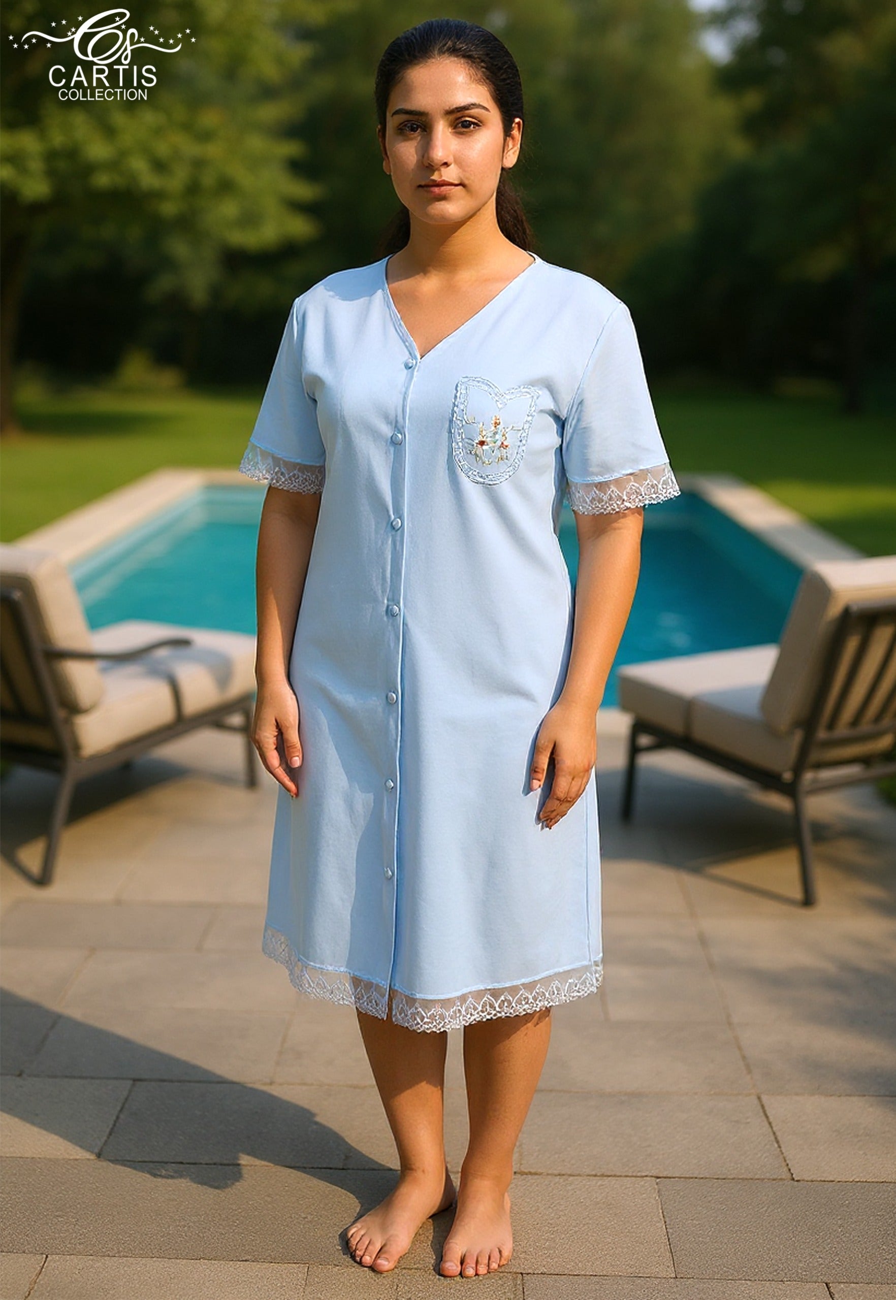 Robe de nuit boutonnée avec dentelle `31473’